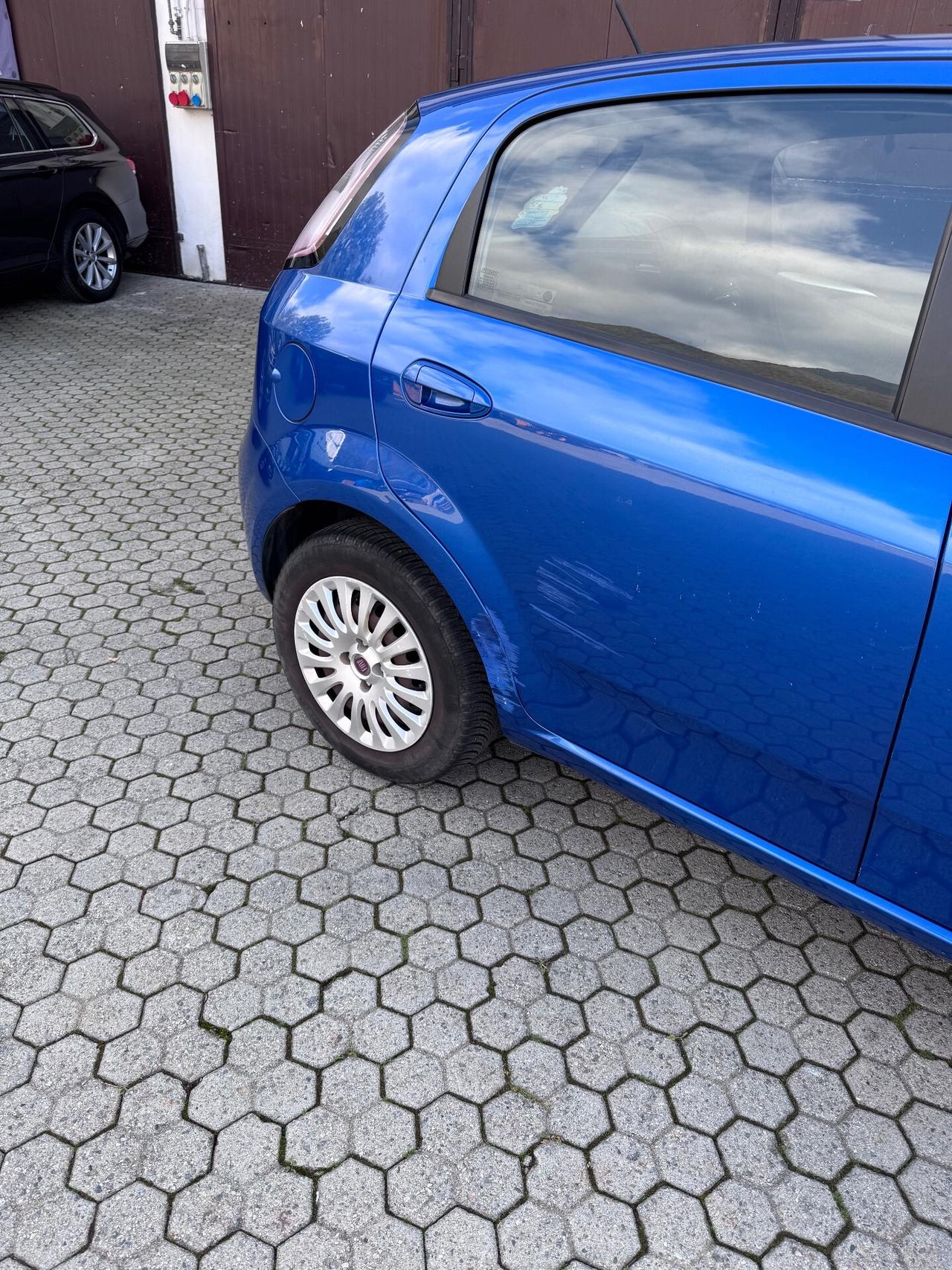 Fiat Punto Evo 1.4 5 porte Emotion GPL