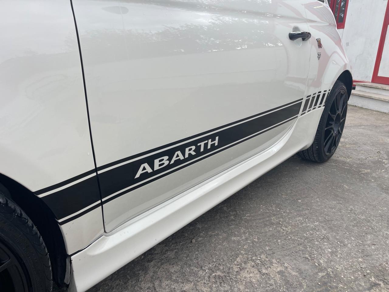 Abarth 595 1.4 T-Jet 145cv