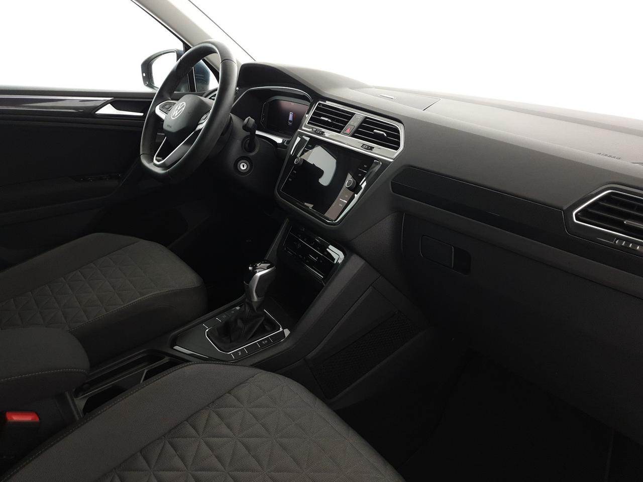 Volkswagen Tiguan 1.5 tsi life 150cv dsg