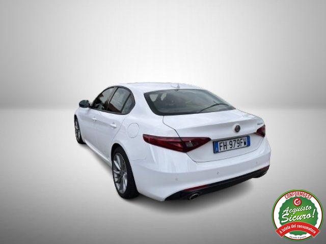 ALFA ROMEO Giulia 2.2 Turbodiesel 180 CV AT8 Super