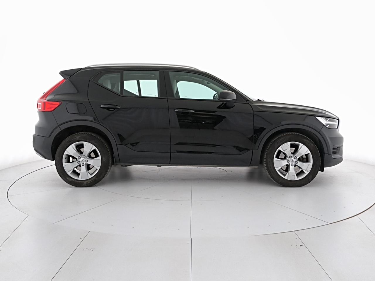 Volvo XC40 2.0 d3 Momentum awd
