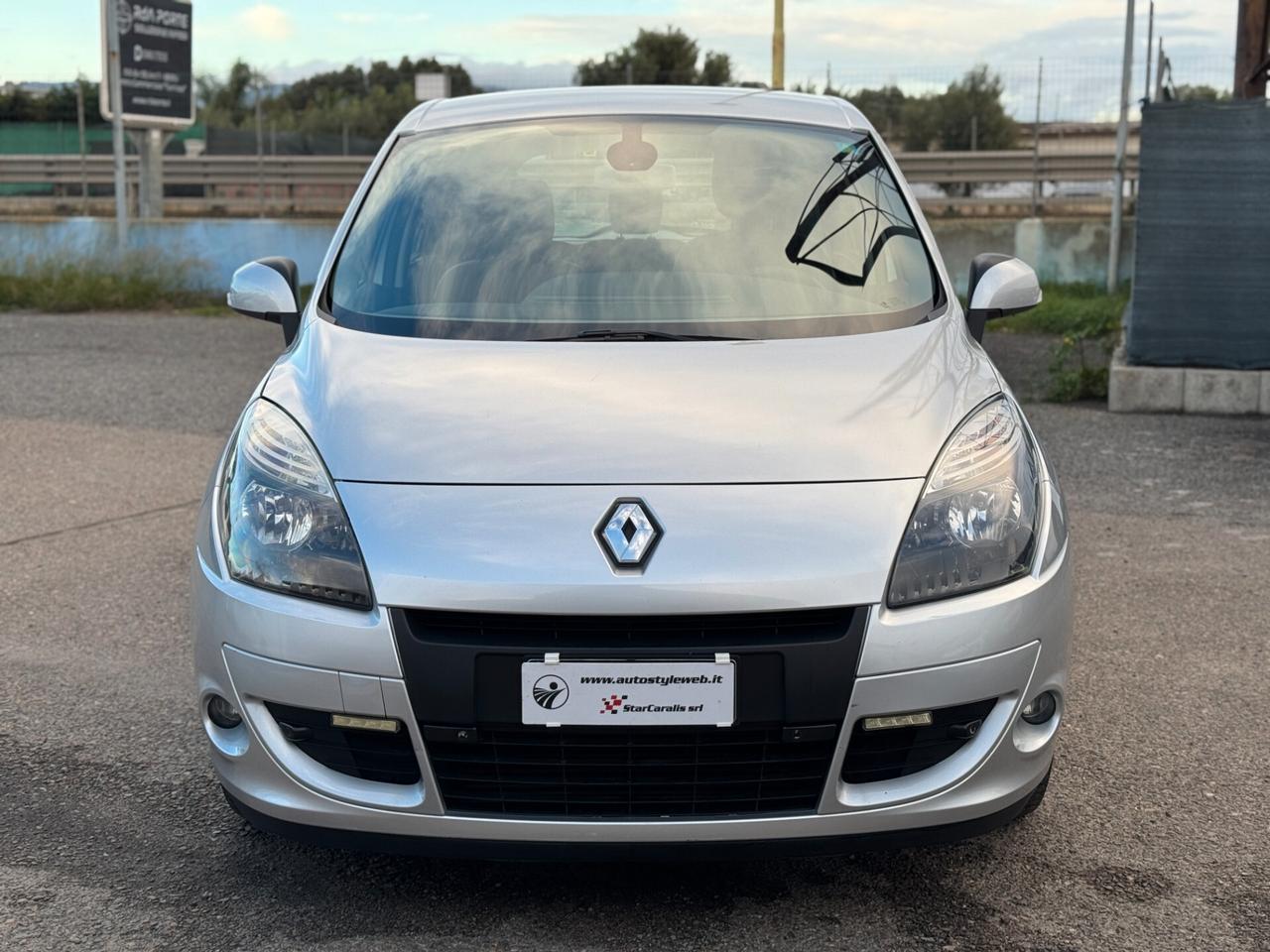 Renault Scenic XMod 1.6 dCi Luxe 130CV - 2012