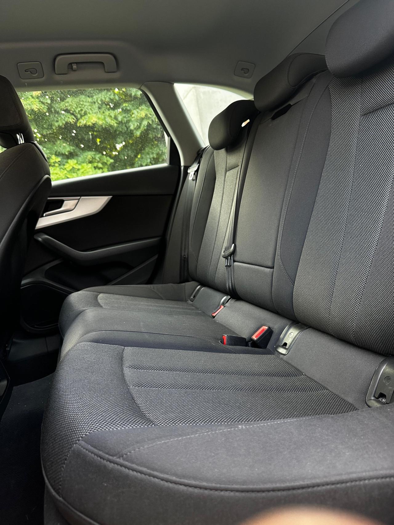 Audi A4 Avant 2.0 TDI 150 CV S tronic Sport