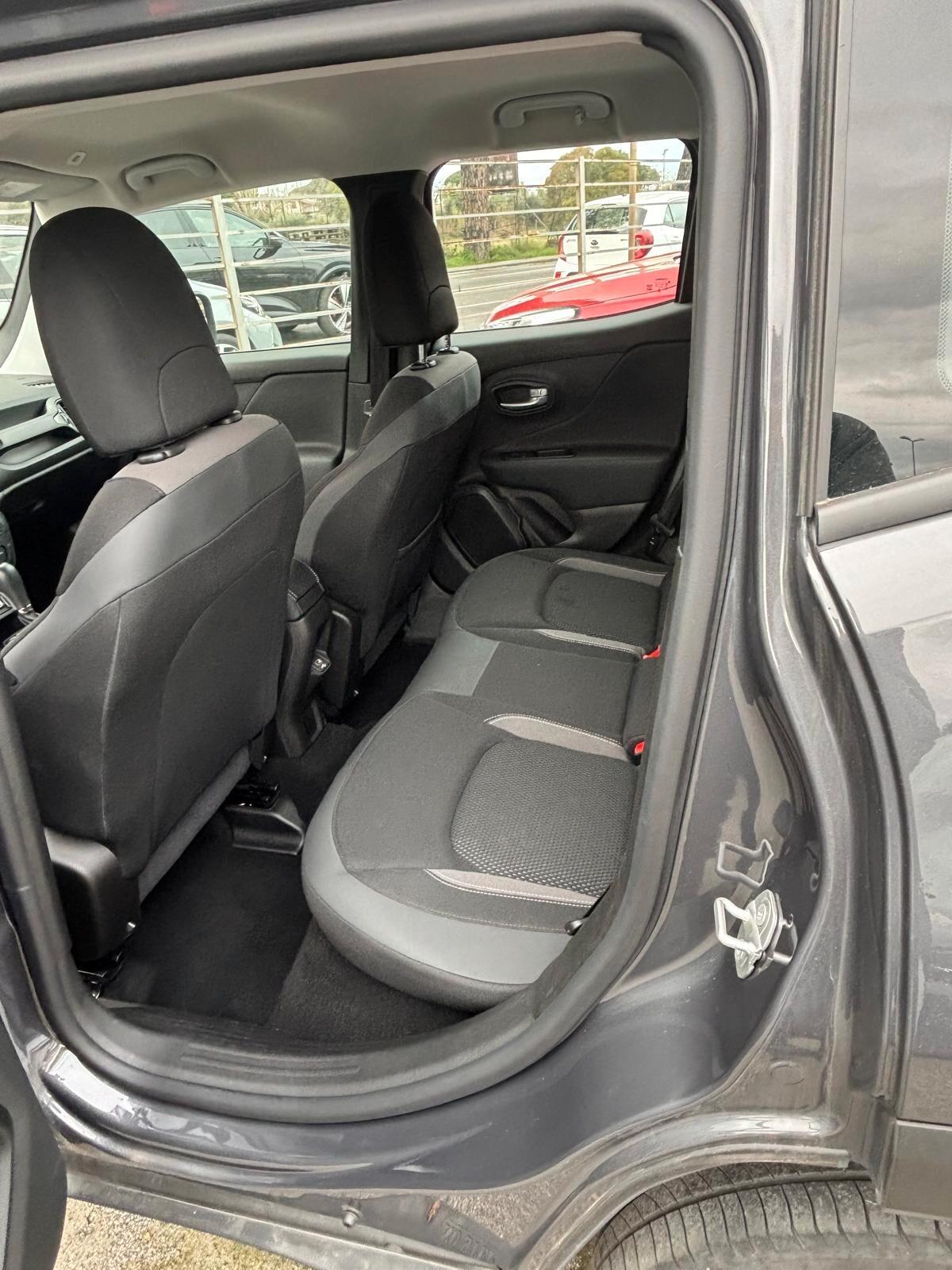 Jeep Renegade 1.5 Turbo T4 MHEV Limited