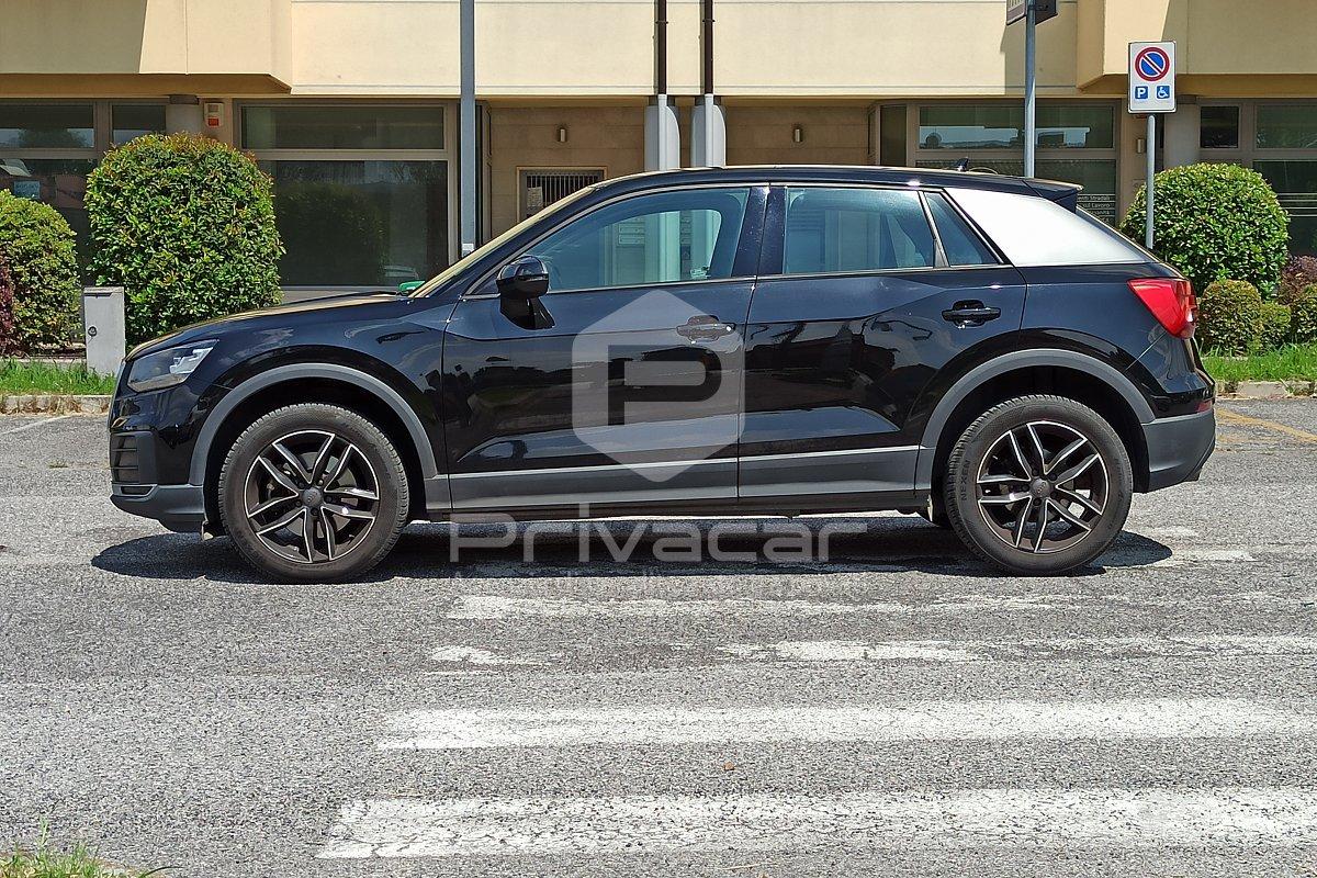 AUDI Q2 1.6 TDI Business