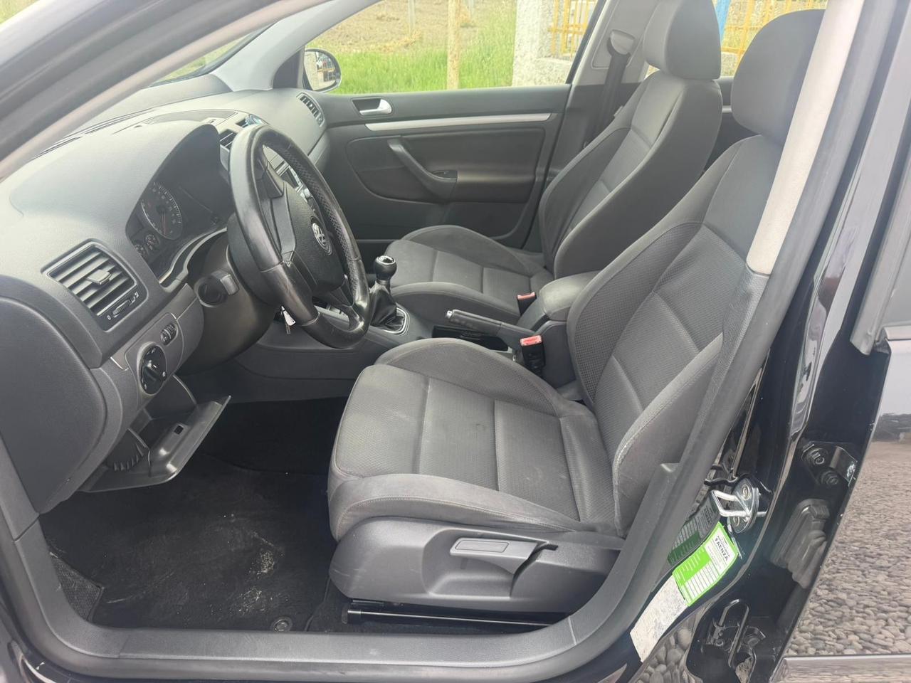 Volkswagen Golf 1.9 TDI DPF 5p. Sportline