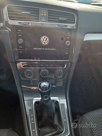 Volkswagen Golf 7 benzina/metano bassi consumi