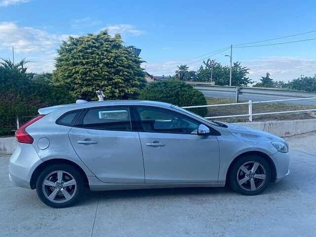 Volvo V40 D2 1.6 Momentum