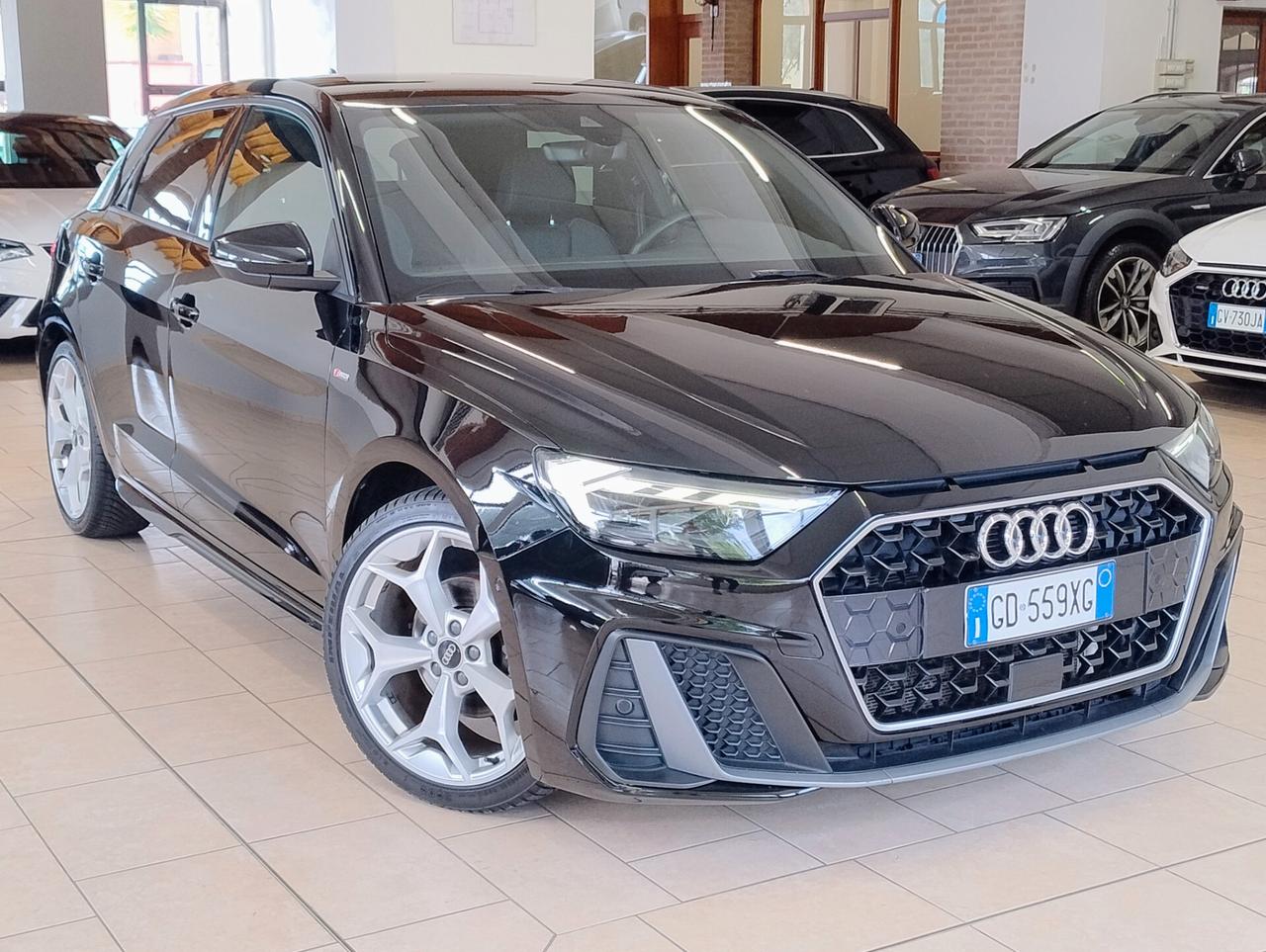 AUDI A1 SPB 30 TFSI S tronic S line edition CARPLAY KEYLESS