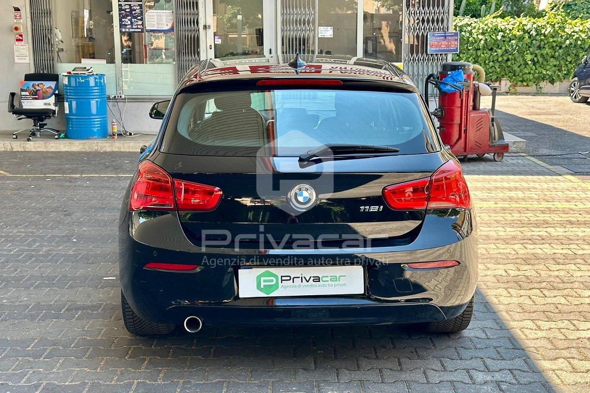 BMW 118i 5p. Advantage