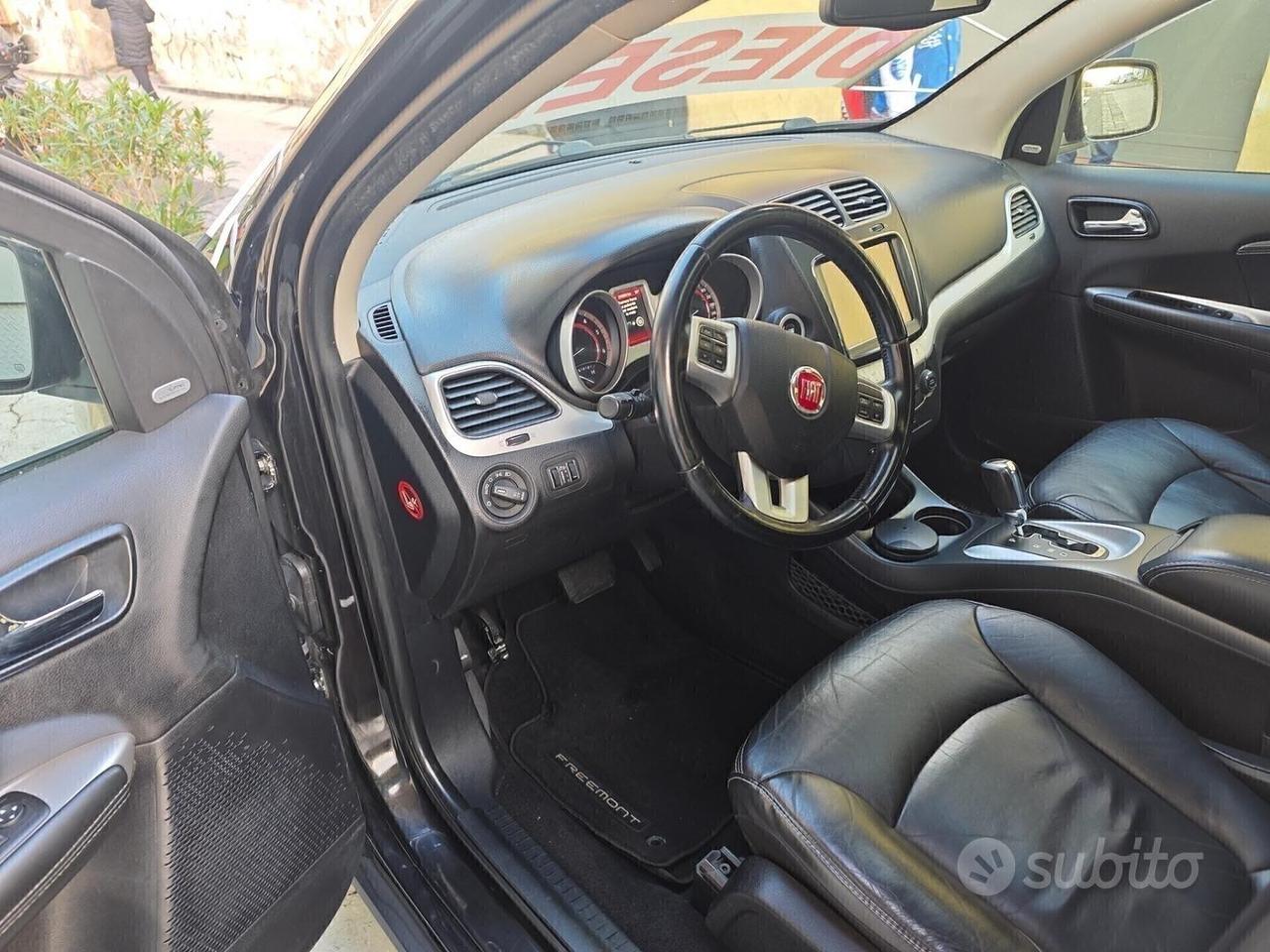 Fiat Freemont 2.0 Mjt 170 CV 4x4 aut. Black Code