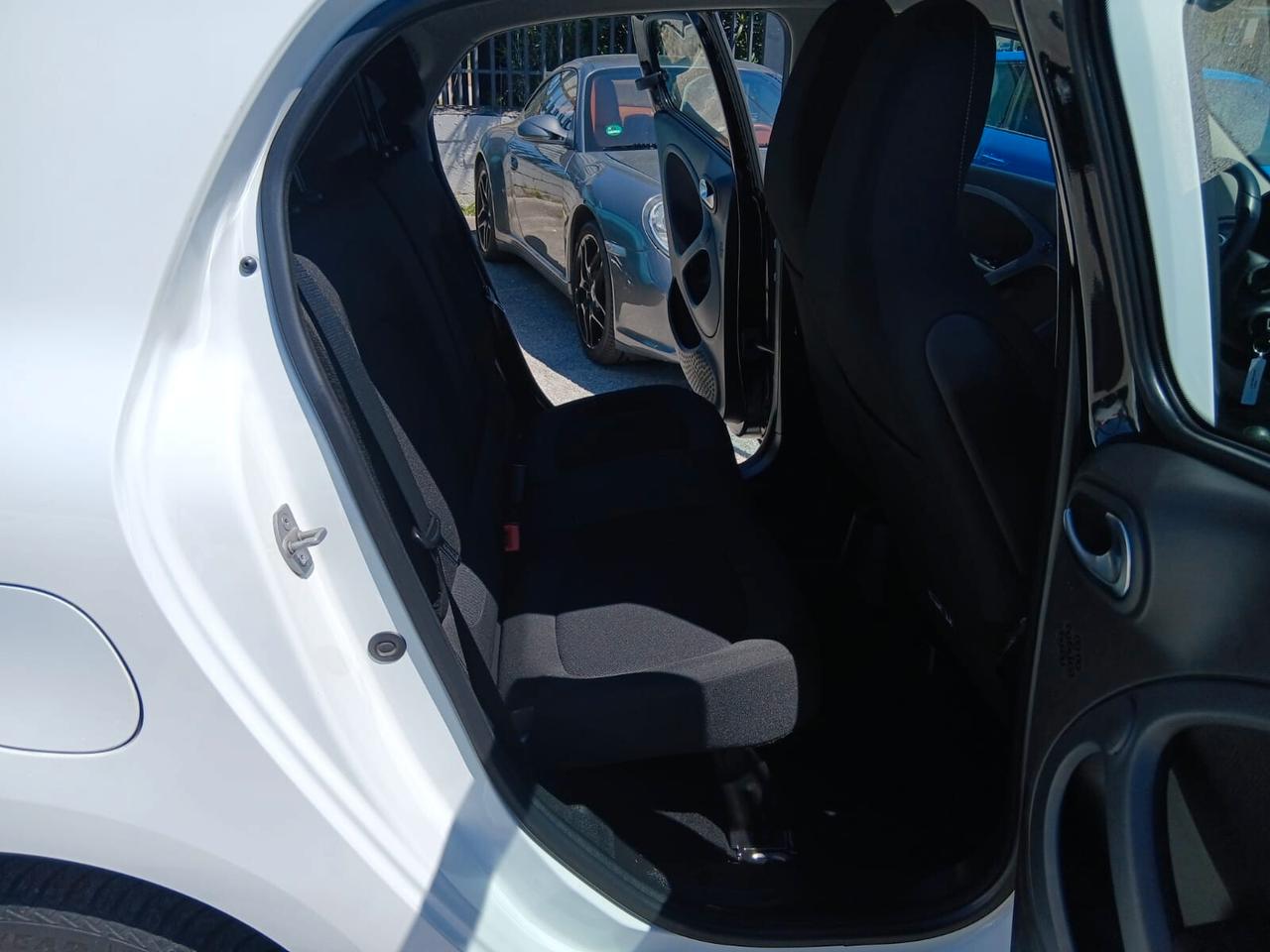 Smart ForFour 70 1.0 Passion