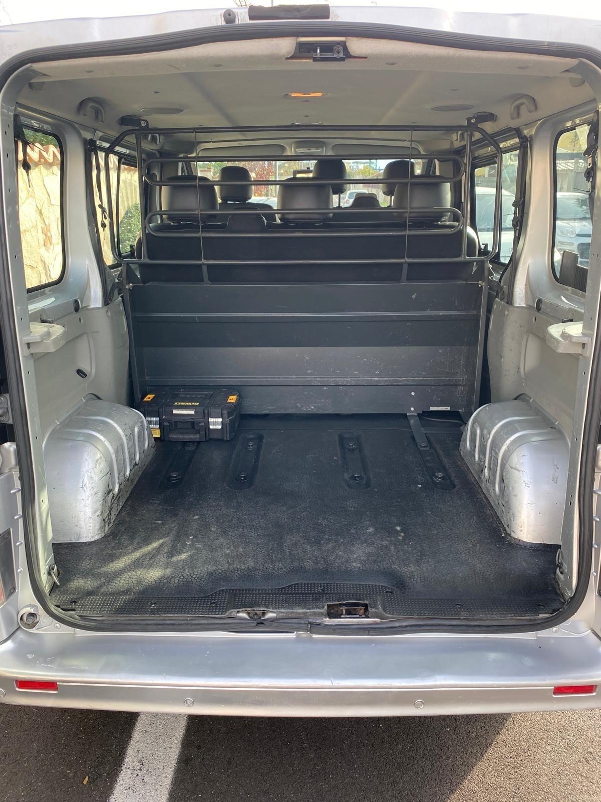 Renault Trafic 2.2 Cv 114 pulmino 6 posti Autocarro