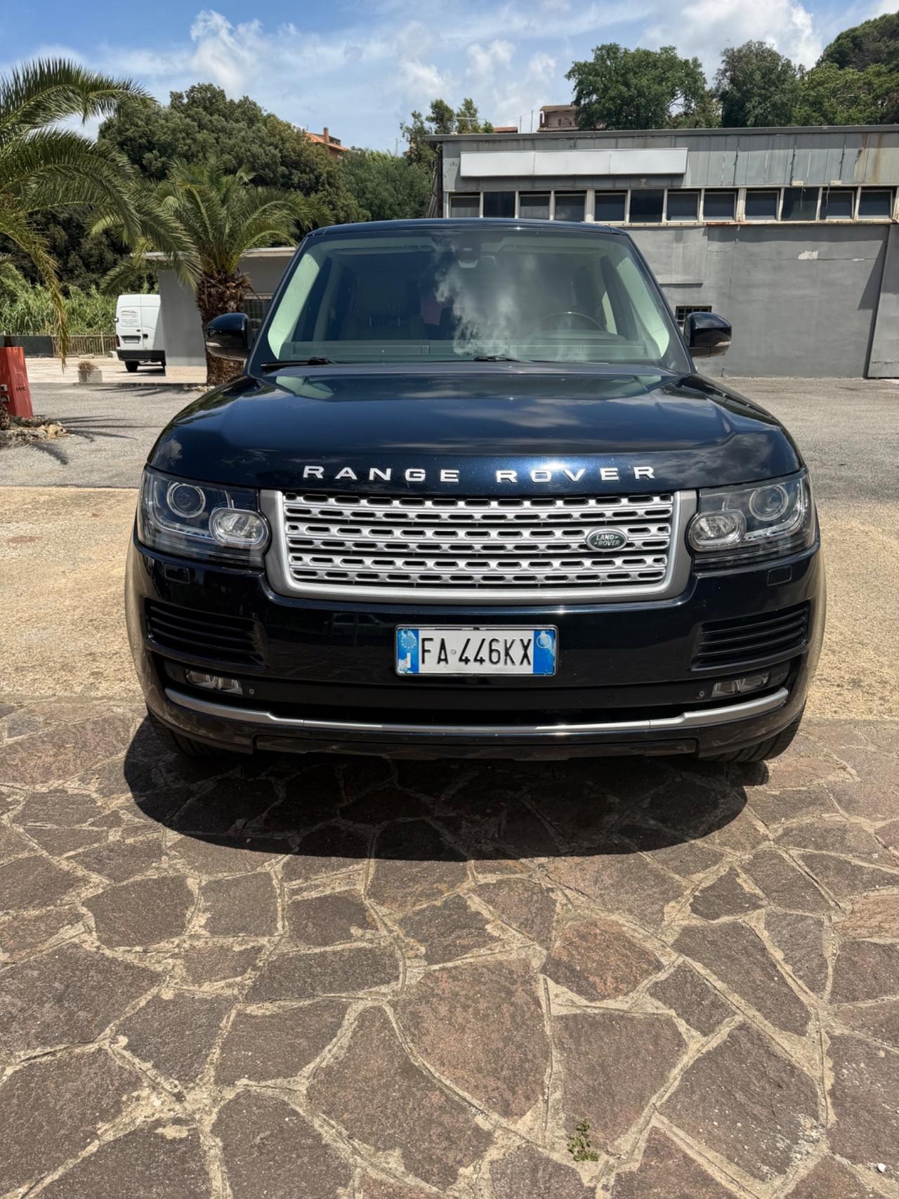 Range Rover IV 3.0 tdV6 Vogue automa Navi Pelle Memory Vetri Prive Gomme nuove Motore Turbina nuovo