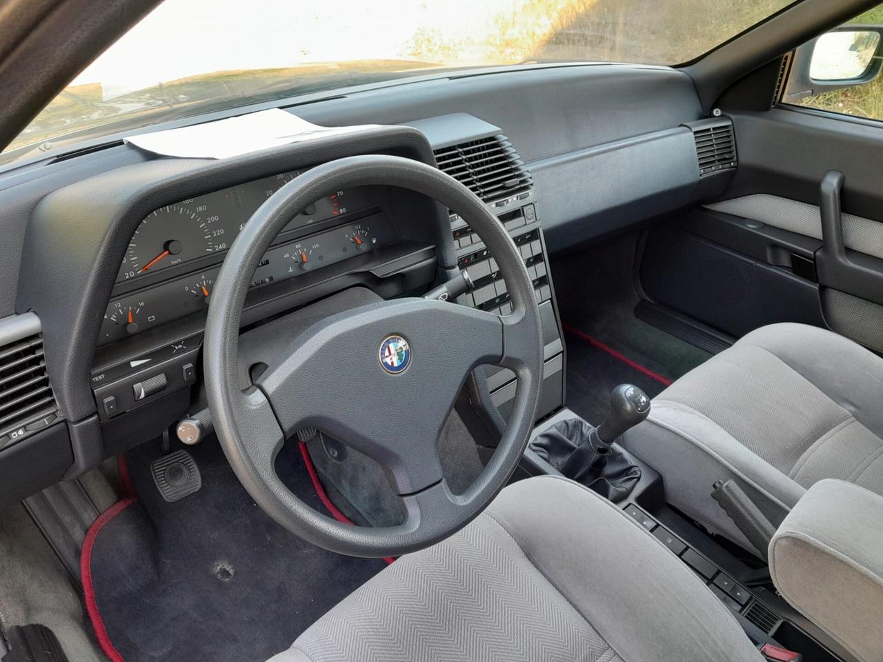 Alfa Romeo 164 2.0i Twin Spark cat