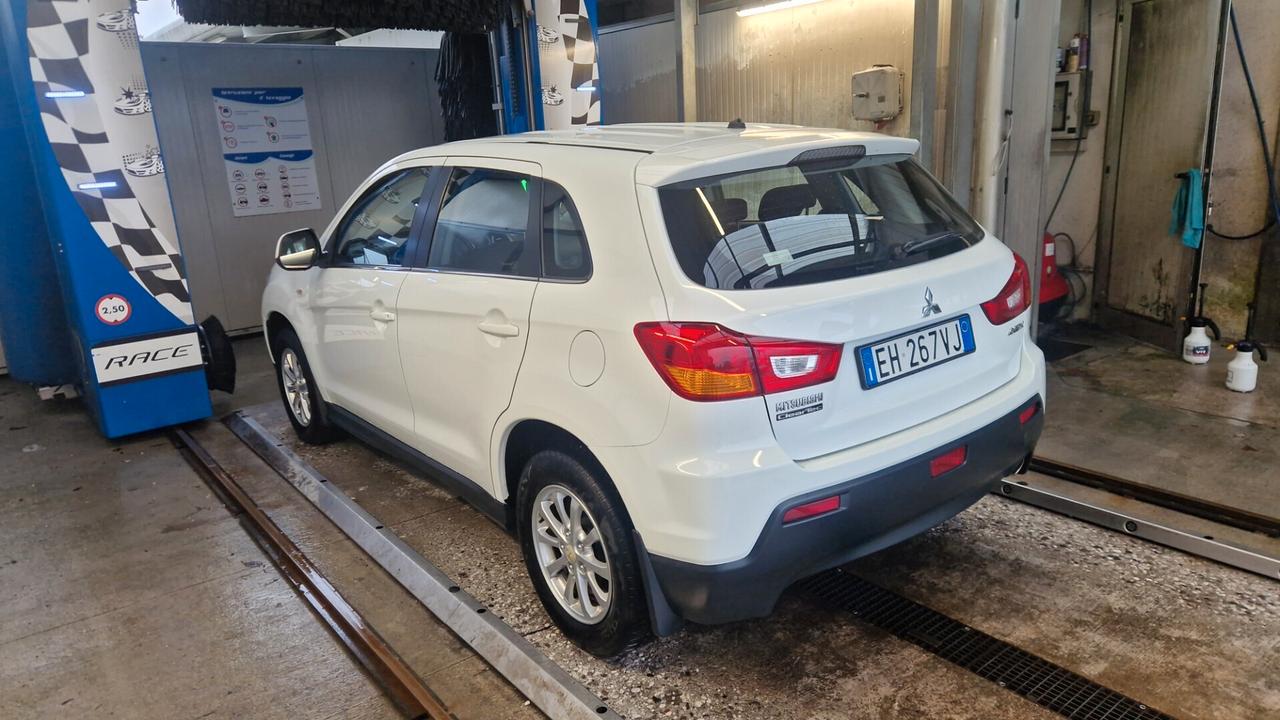 Mitsubishi ASX 1.8 DI-D 150CV 4WD perfetta e garantita
