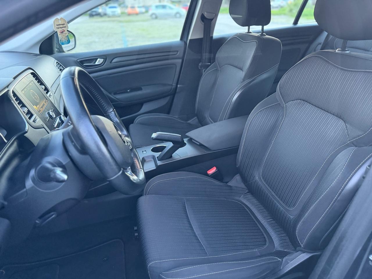 RENAULT Mégane Sporter 2018 dCi 110CV EDC Energy