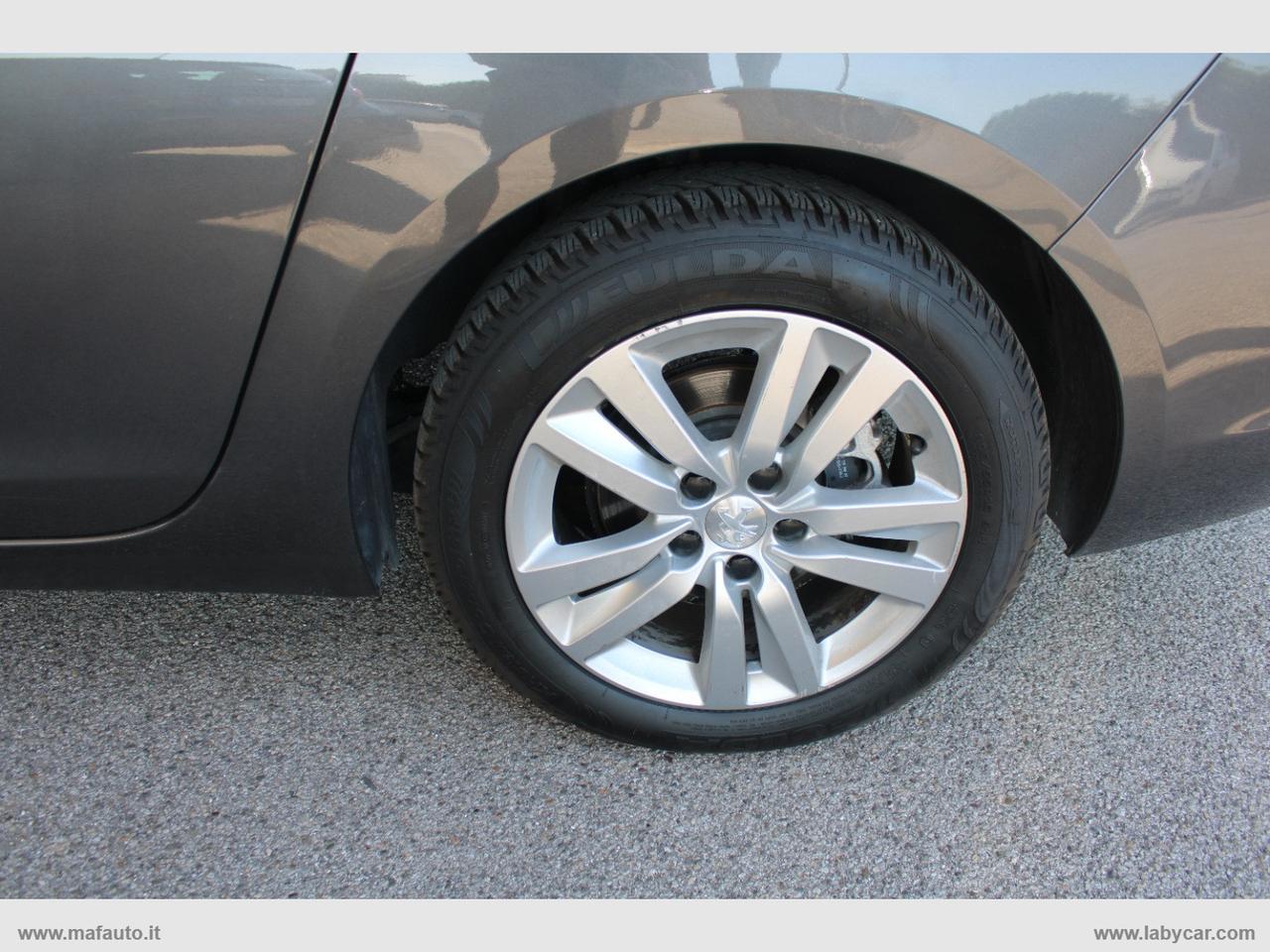 PEUGEOT 308 BlueHDi 130 S&S Business