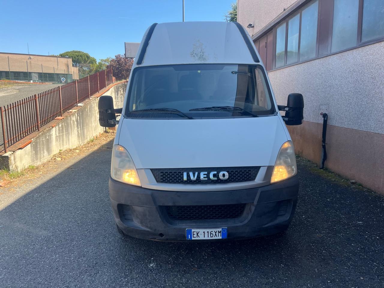 IVECO DAILY 2011 2.3 DIESEL FURGONATO 244.00 KM