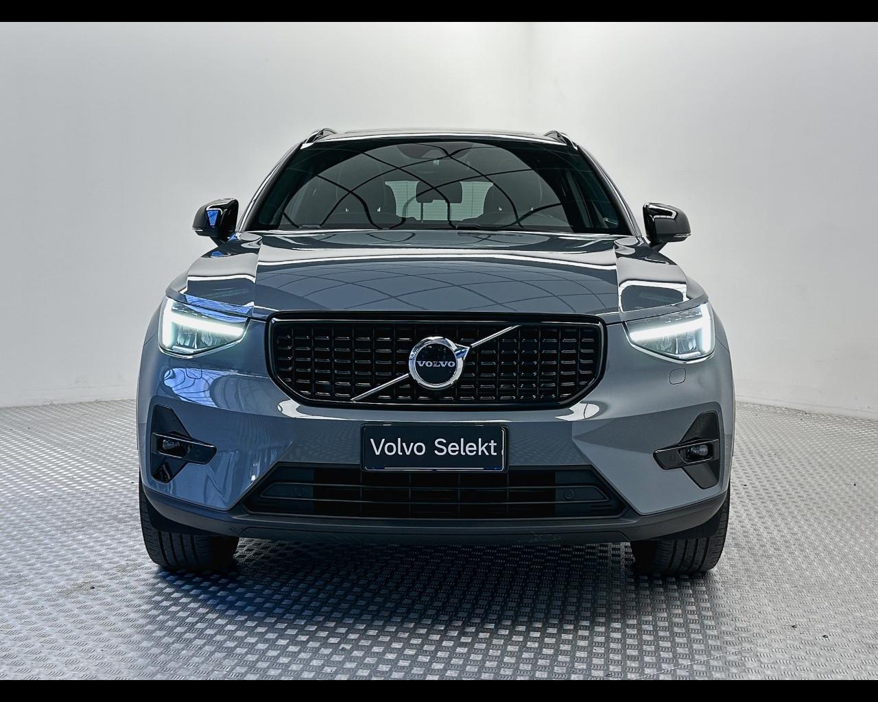 VOLVO XC40 T4 Recharge Plug-in Hybrid automatico Ultimate Dark