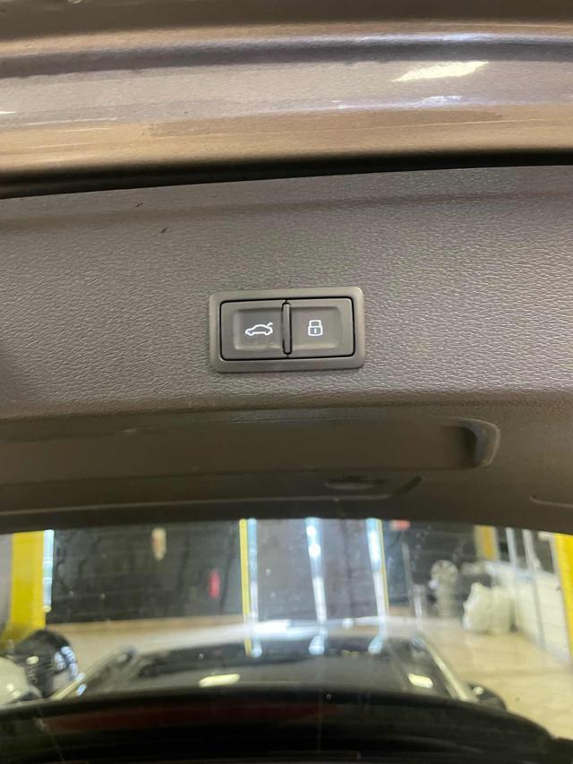 AUDI A4 allroad 40 TDI 190 CV S tronic*TETTO/PELLE/VIRTUAL/LUCI*