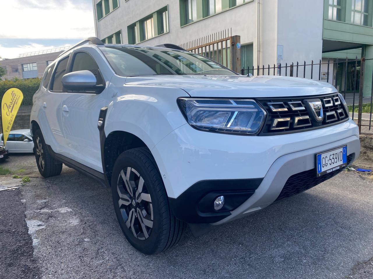 Dacia Duster 1.0 TCe 100 CV ECO-G Prestige DaciaPlus. Gancio traino !