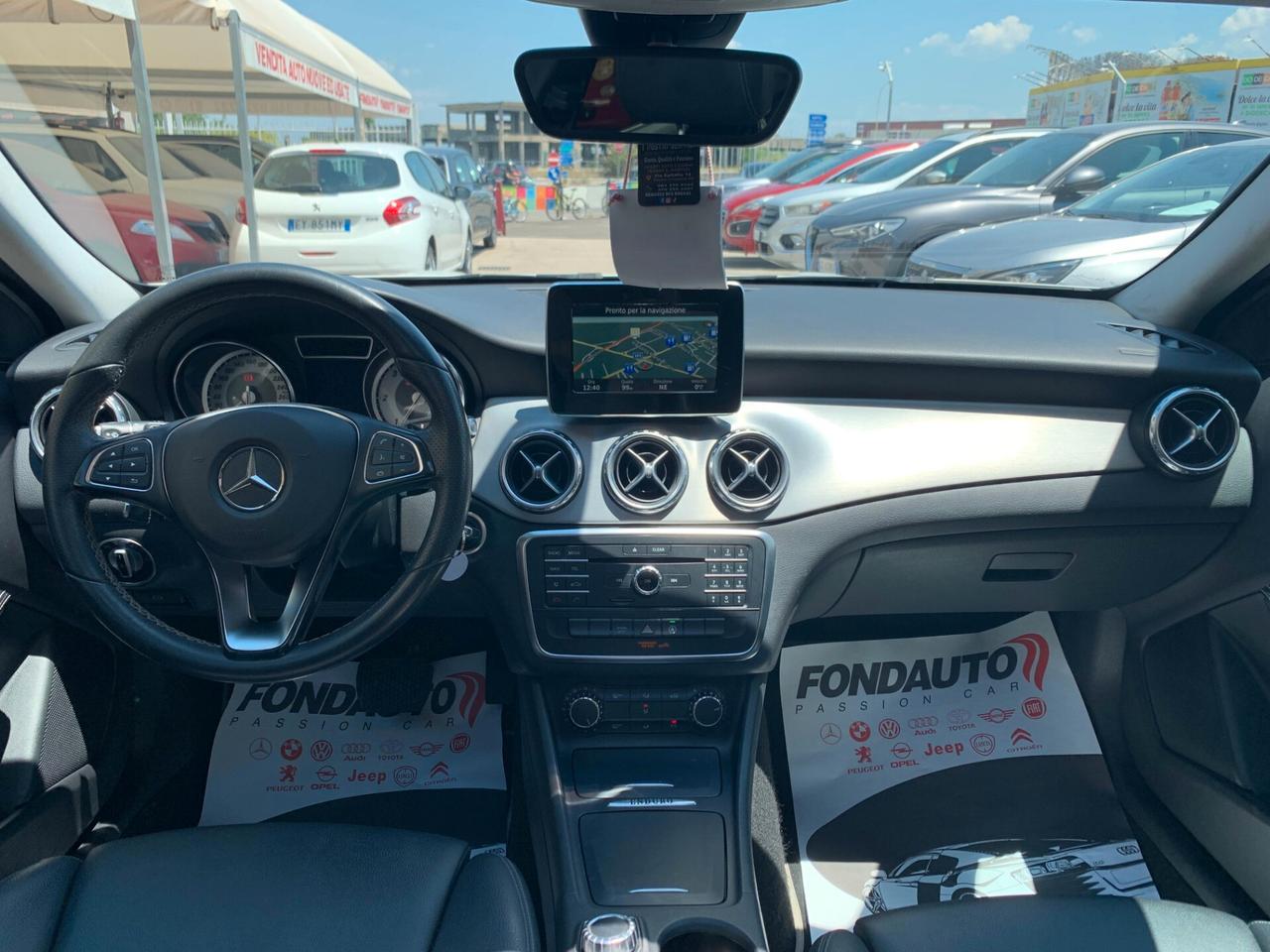 Mercedes-benz GLA 200 d Enduro Activity