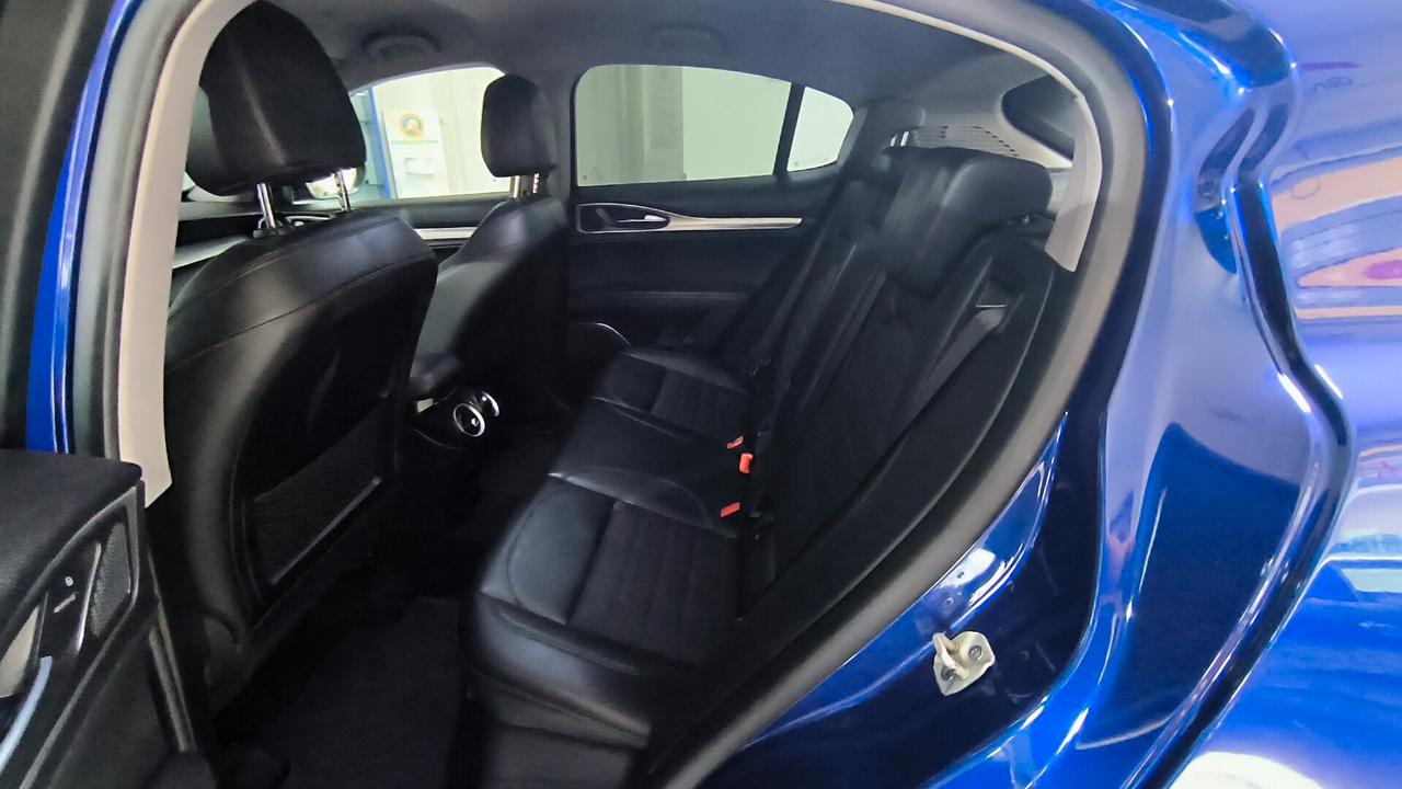 Alfa Romeo Stelvio 2.2 Turbodiesel 190 CV AT8 Q4 Sprint