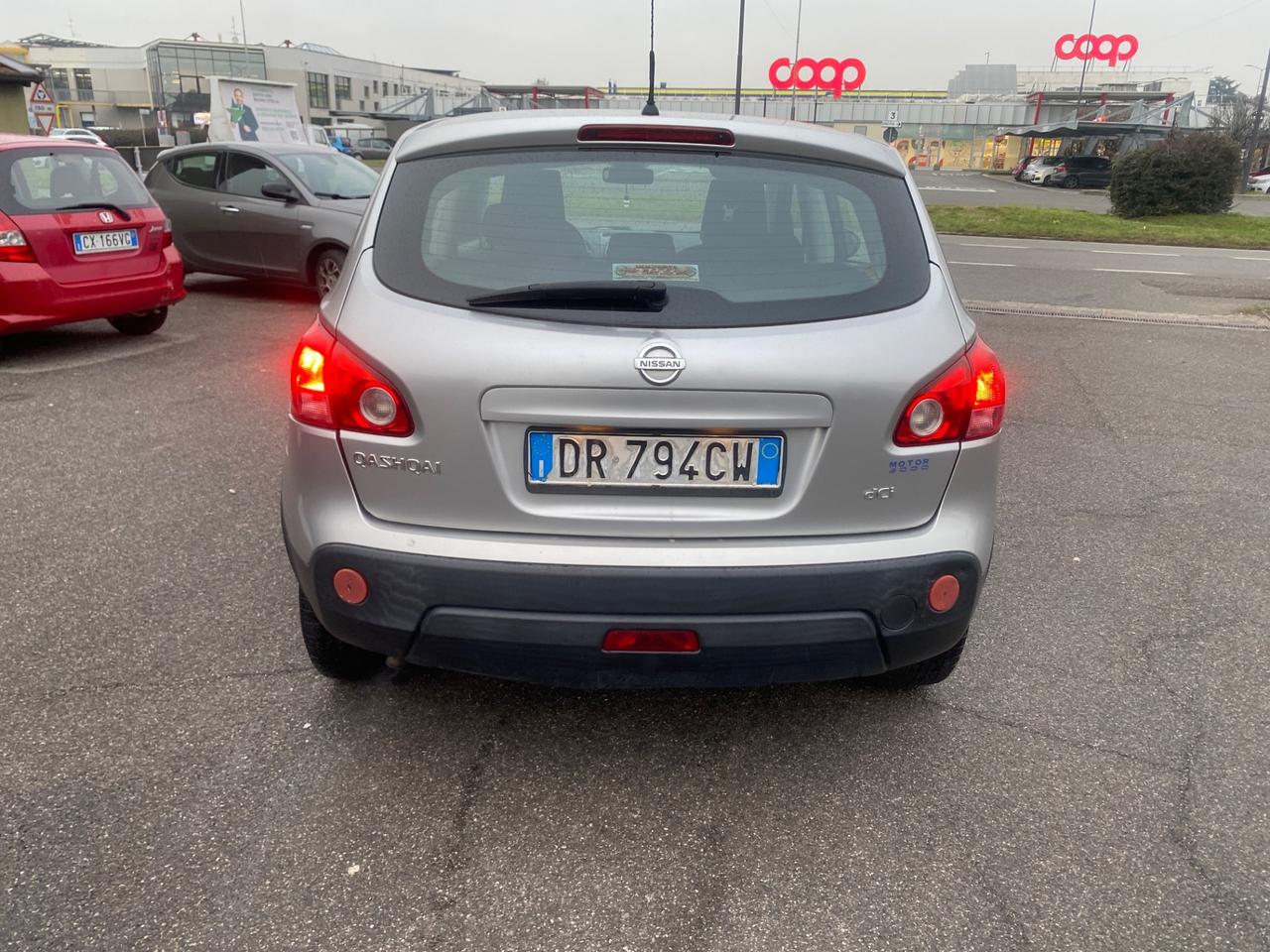 Nissan Qashqai 2.0 dCi DPF 4WD Tekna