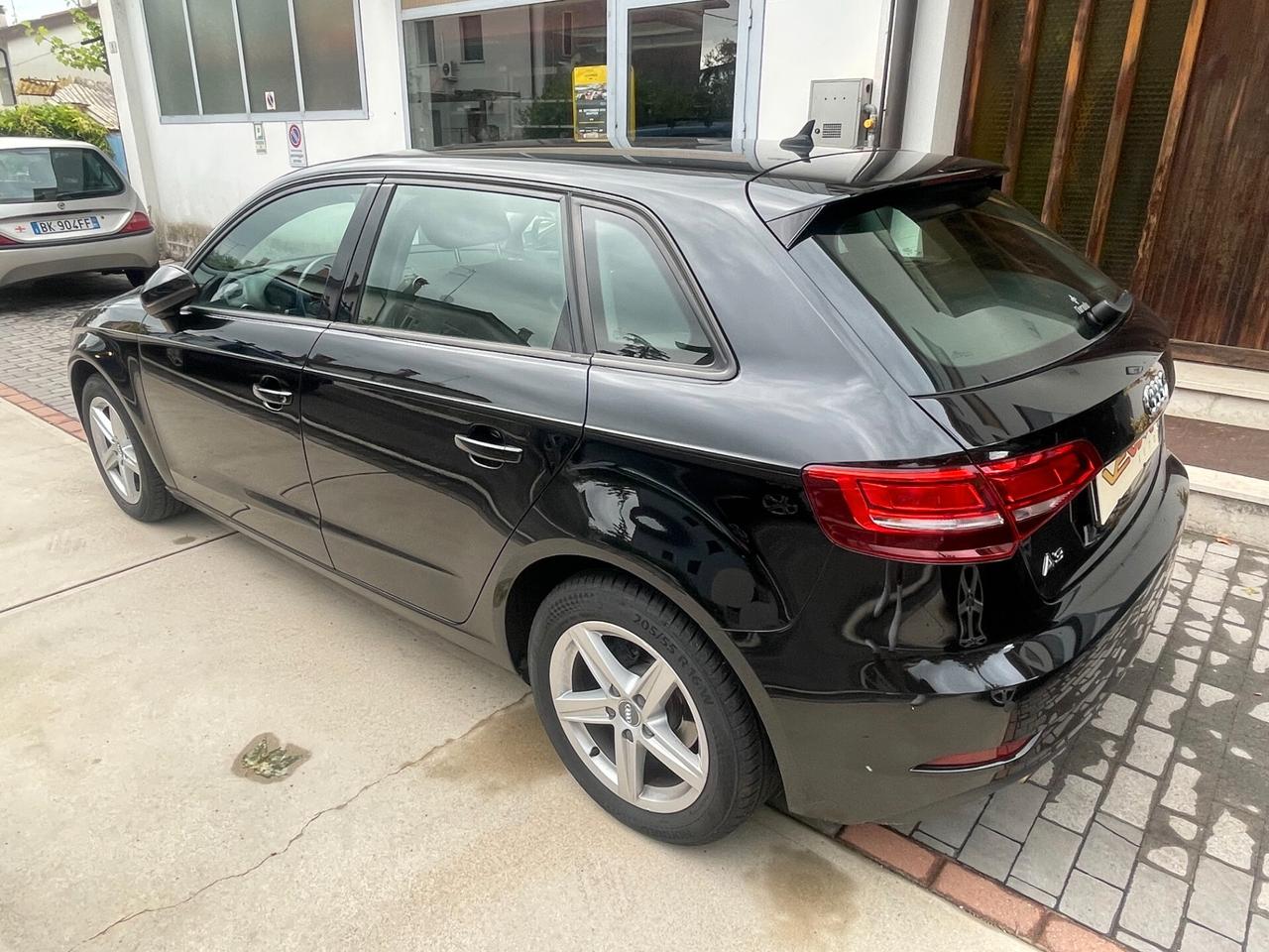 Audi A3 1.6 TDI 116 CV Sport