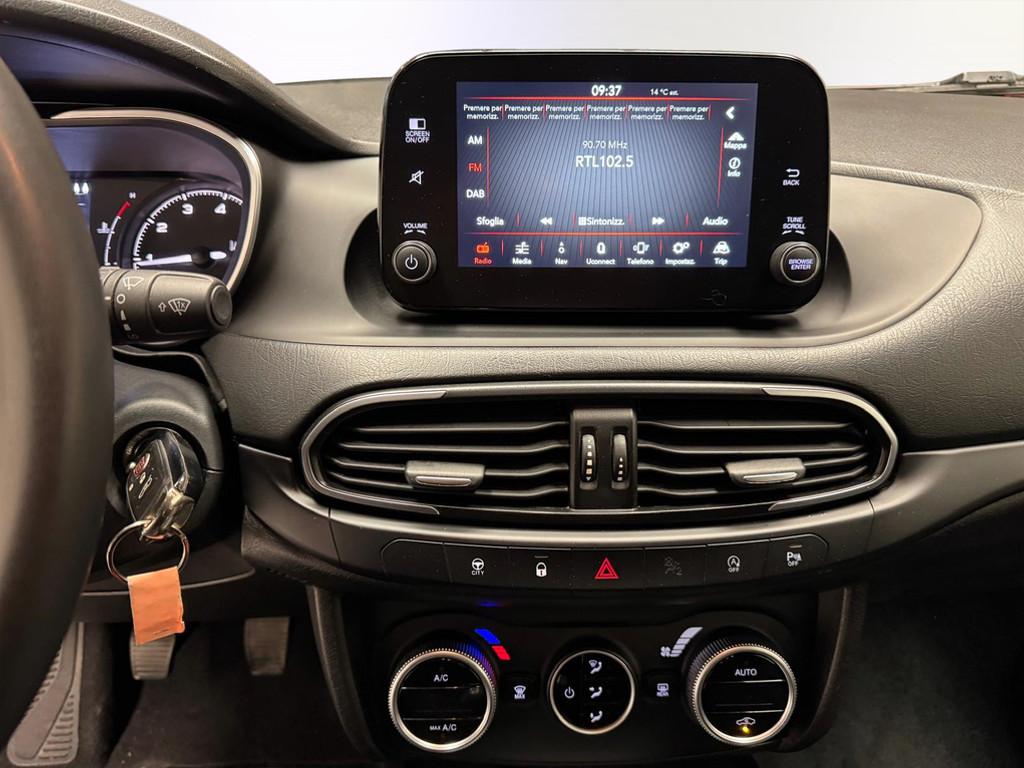 FIAT Tipo II - Tipo 5p 1.6 mjt City Cross s&s 130cv