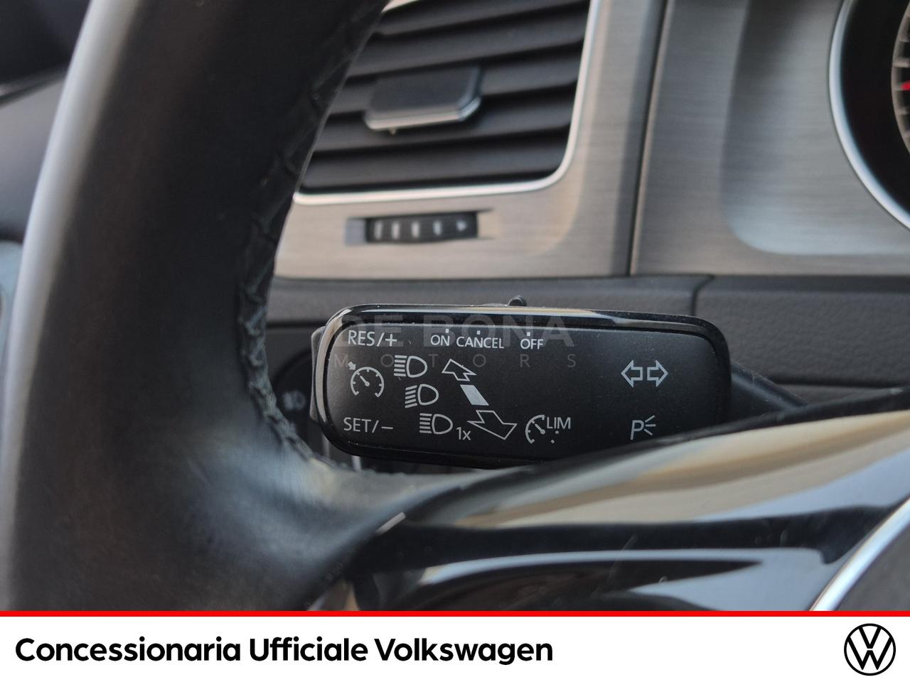 Volkswagen Golf 5p 1.6 tdi highline