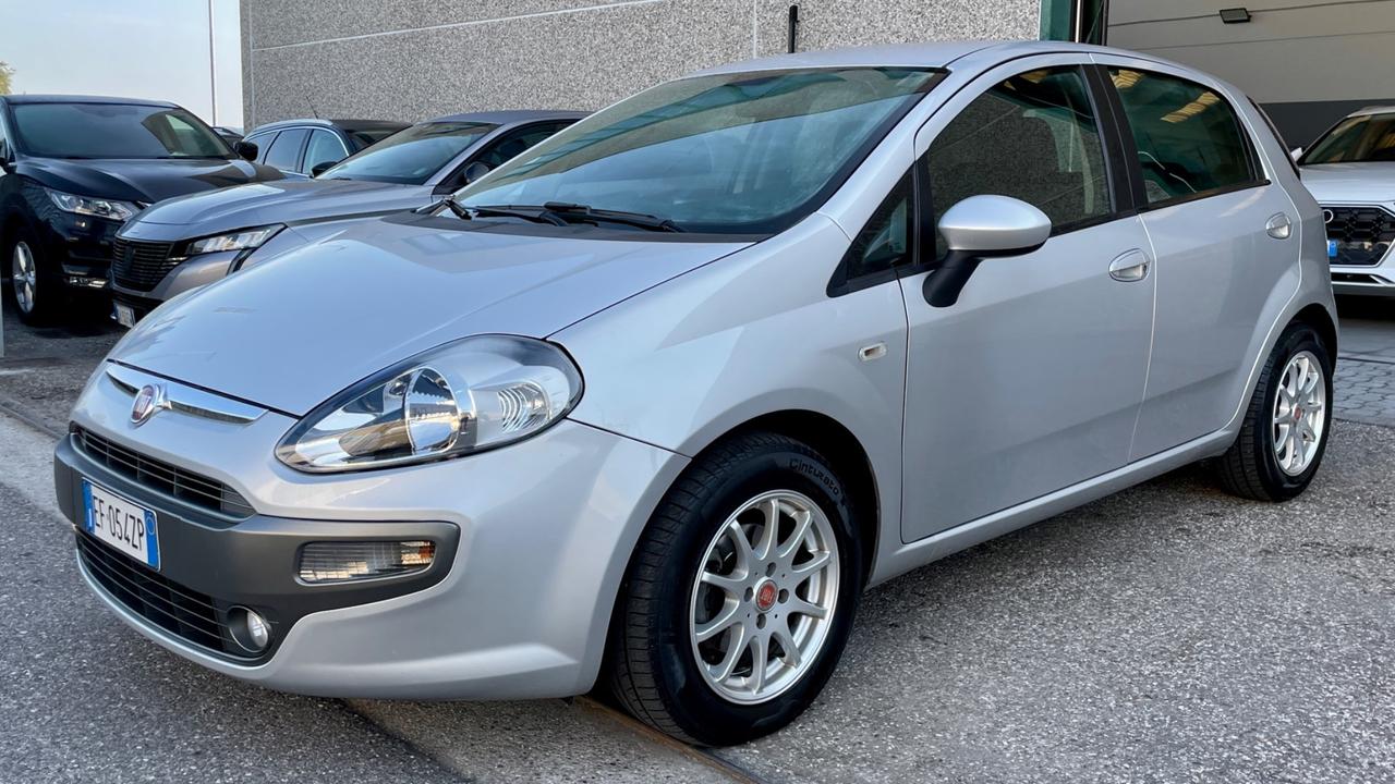 FIAT PUNTO EVO 1.3 MJT DYNAMIC 75CV - NEOPATENTATI