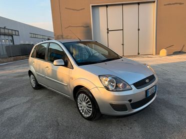 FORD FIESTA 1.2 BENZ 2007 12 MESI GARANZIA