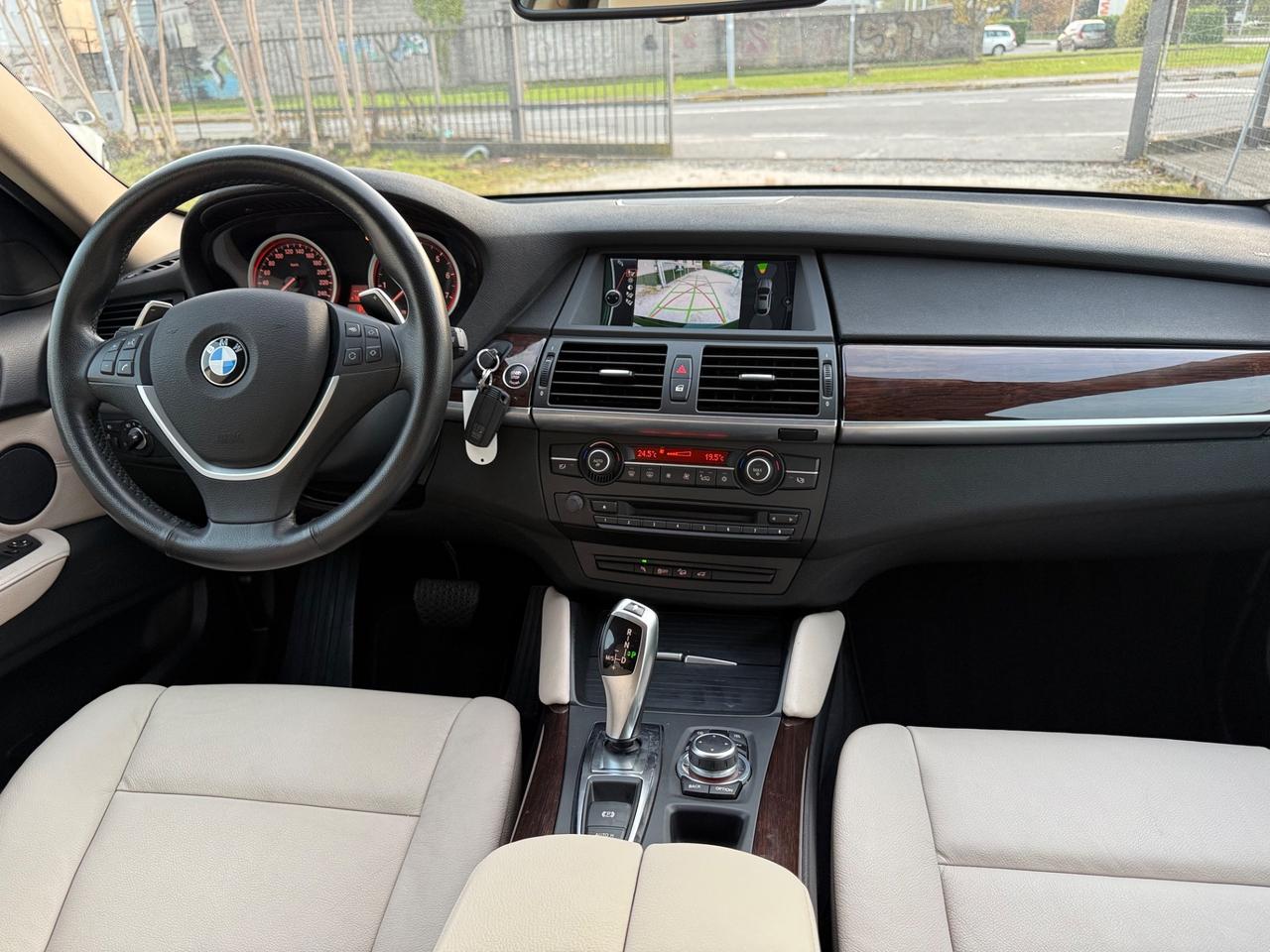 Bmw X6 xDrive35i Futura auto 8m Uniprop Top