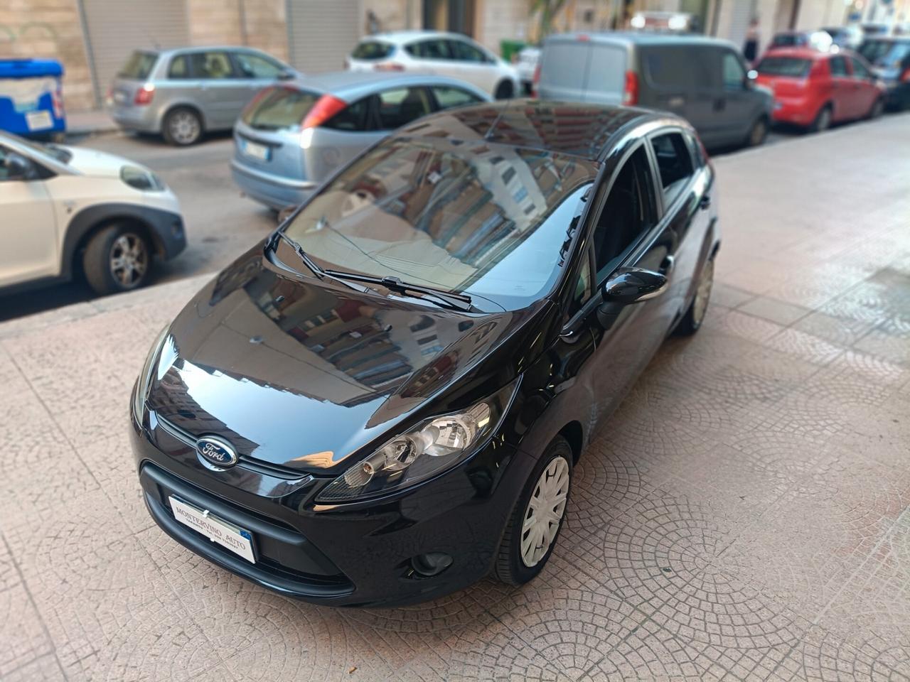 FORD FIESTA 1.2 5 PORTE-NEOPATENTATI-Euro5490