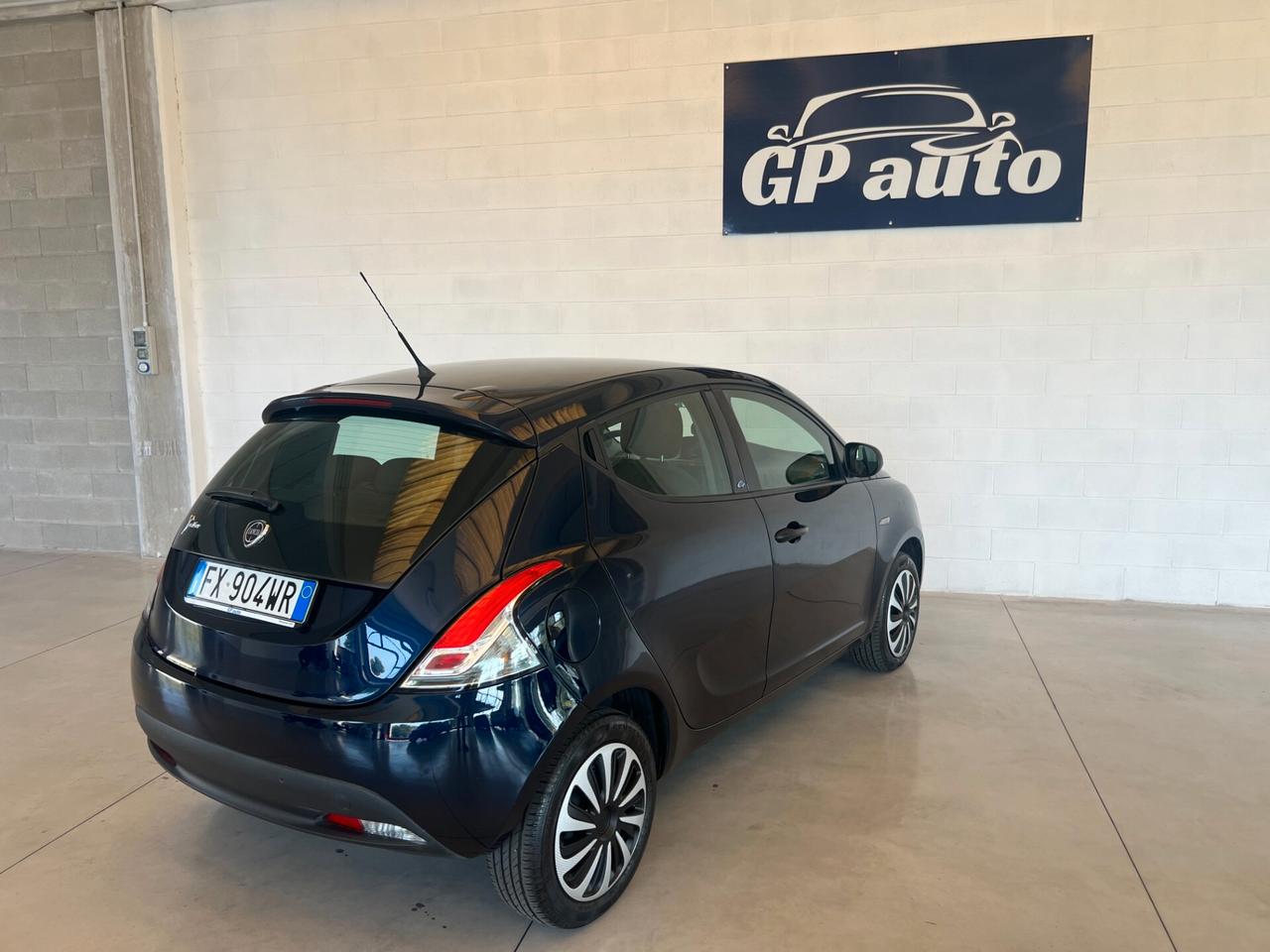 Lancia Ypsilon 1.2 69 CV 5 porte Elefantino Blu ok neopatentati km 59.990