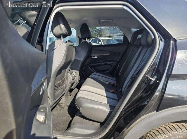 PEUGEOT 3008 3008 1.5 bluehdi Allure AUTOMATICA - GD459AN