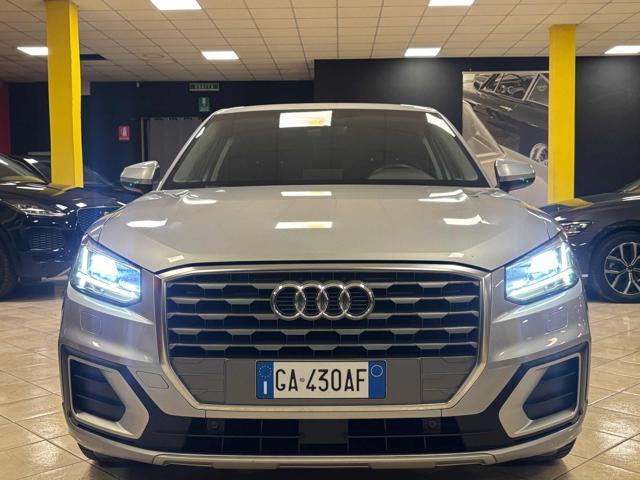 AUDI Q2 30 TDI S line Edition
