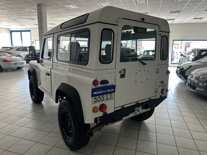 LAND ROVER Defender Defender 90 2.5 Td5 Station...
