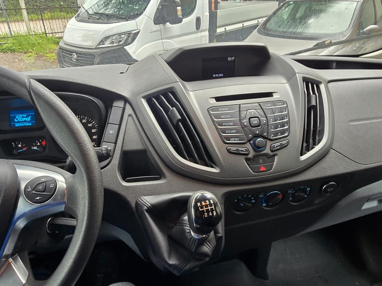 Ford Transit 350 2.0TDCi EcoBlue 130CV PM-TM Combi Trend rate da 190,00 mese