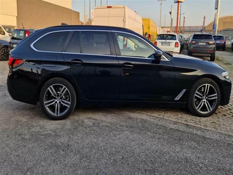 BMW 520 xDrive Business Auto MH48V Touring