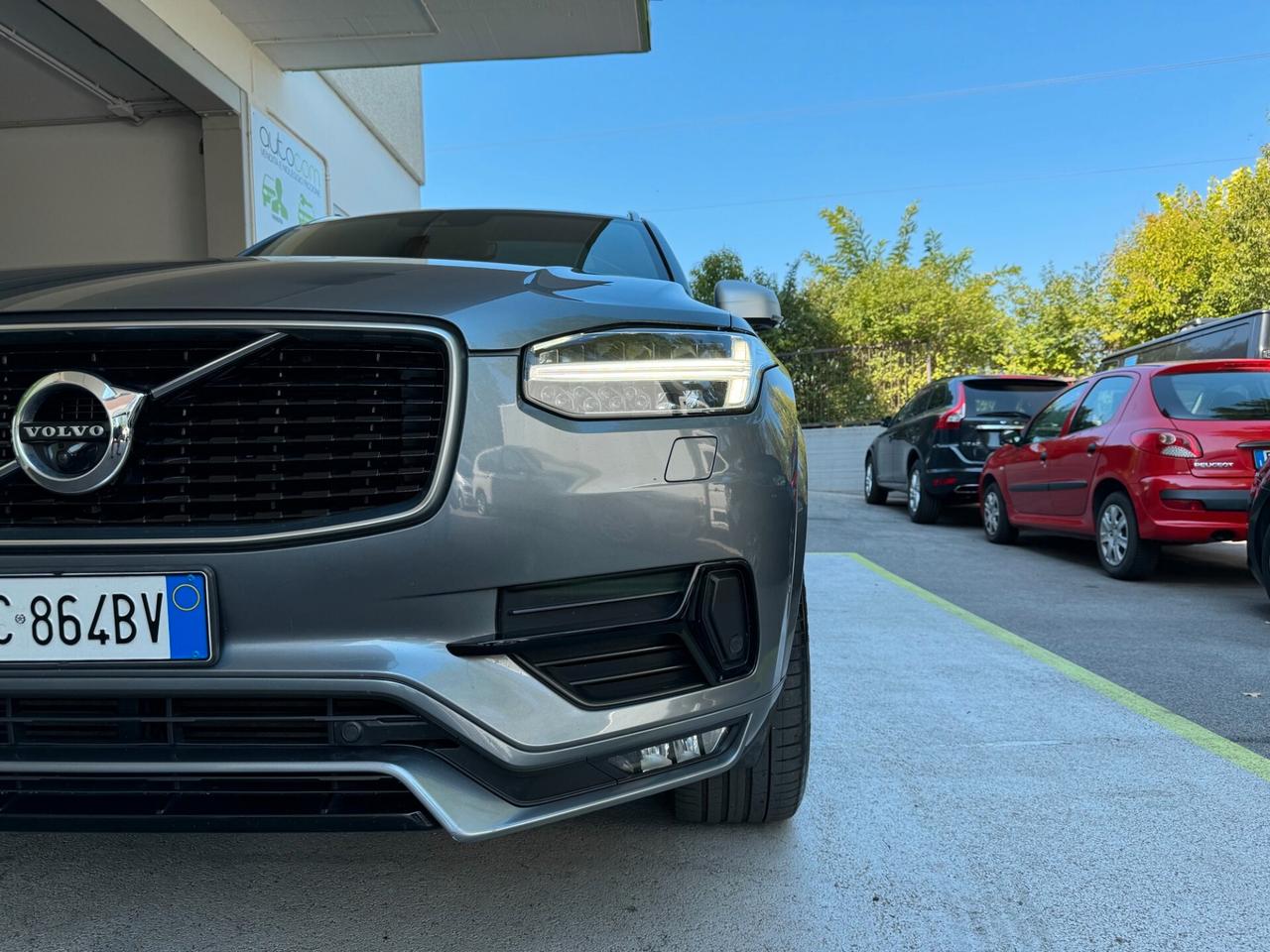 Volvo XC90 D5 R-design AWD Geartronic GARANZIA 24M