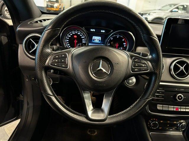 MERCEDES-BENZ CLA 200 d 4Matic Automatic "UNICO PROPRIETARIO"