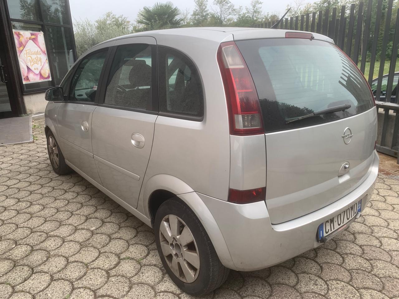 Opel Meriva 1.7 CDTI 101CV Cosmo