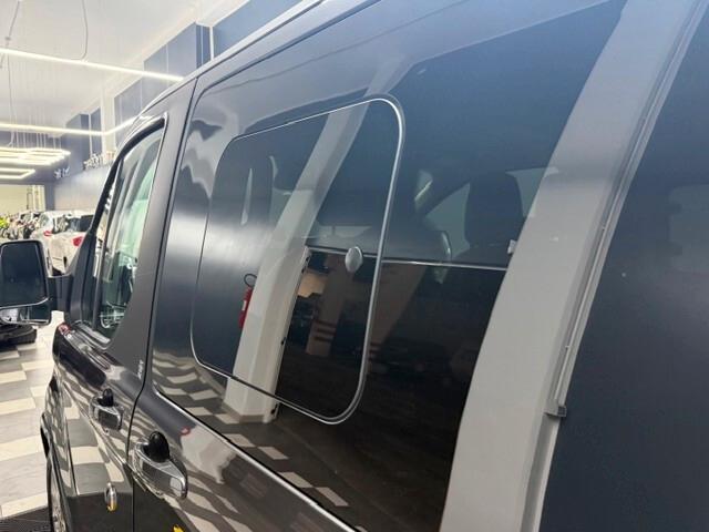 Ford Tourneo Custom 9 posti VIP EDITION 320 2.0 EcoBlue 130CV MHEV PL Tr.