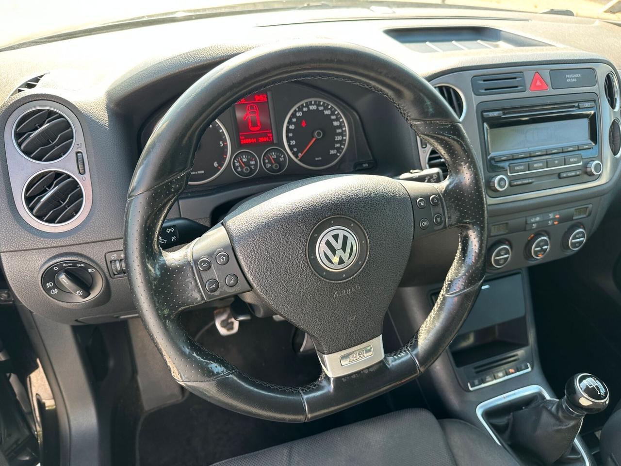 Volkswagen Tiguan 2.0 TDI DPF 4MOTION Sport & Style