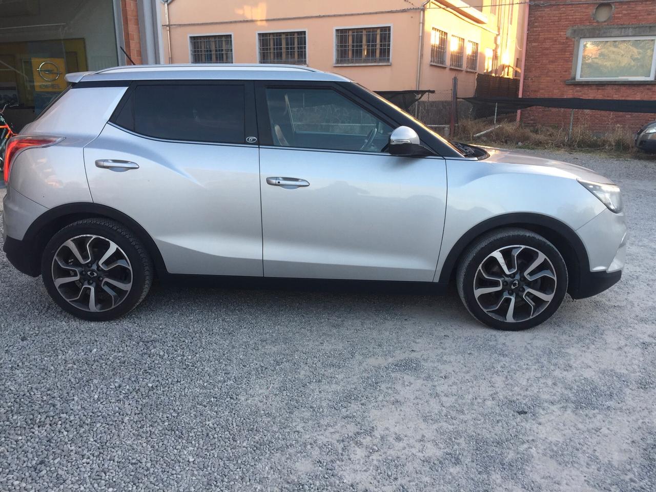 Ssangyong Tivoli 1.6d 2WD Start