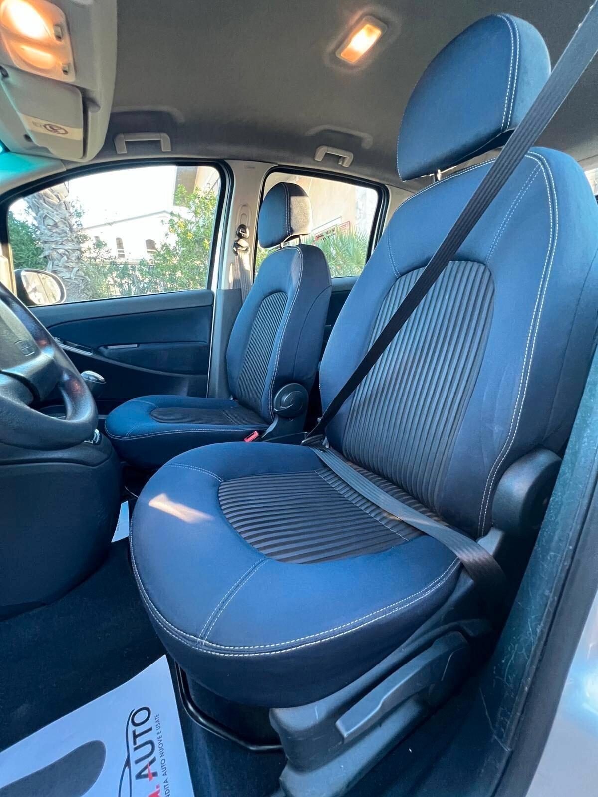 Lancia MUSA 1.3 Mjt 95 CV 5th Avenue