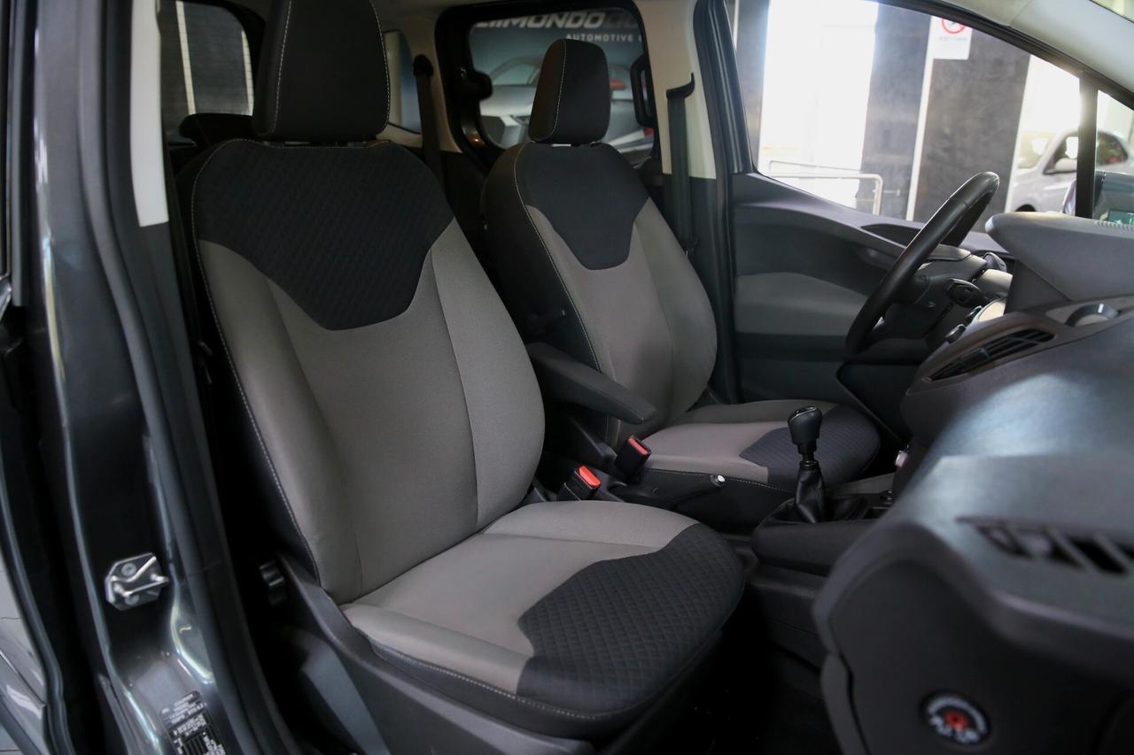Ford Tourneo Courier 1.5 TDCI 100 cv Plus